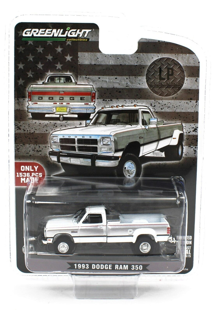IN STOCK NOW!! 1:64 Greenlight 1993 Dodge Ram 350 First Gen Dually Trucks Choice Of