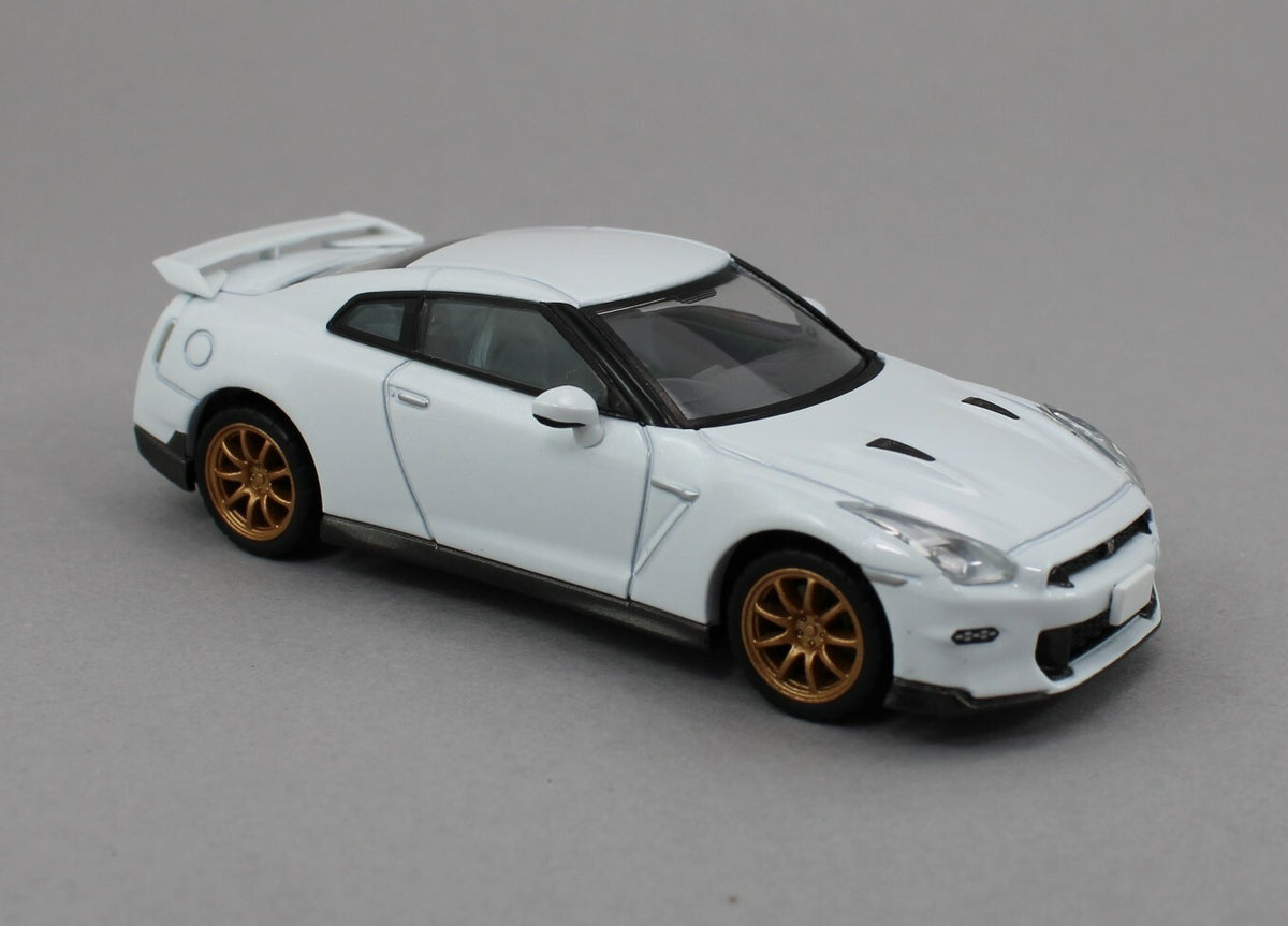 TOMICA LIMITED VINTAGE NEO - WHITE - LV-N316 Nissan GT-R T-Spec