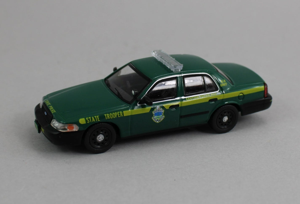 1:64 *596 DIECAST* NYPD Ford E-Series E-350 Police Van *NIB