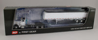 DCP 1:64 *WHITE & BLACK* Peterbilt 379 Day Cab & LODE KING GRAIN TRAILER *NIB*