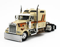 DCP 1:64 *BIG RIGS SERIES #13* Paradise Trucking Kenworth W900L w/Livestock NIB!