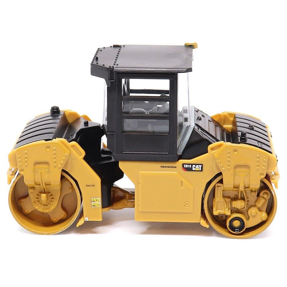 1:64 DIECAST MASTERS *CATERPILLAR CAT* 6-Piece Equipment Set *NIP
