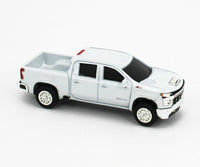 1:64 ERTL *WHITE* 2020 Chevrolet SILVERAD 2500 HD Truck w/GOOSENECK FLATBED NEW!