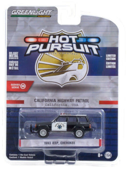 1:64 GreenLight *HOT PURSUIT 38* 1993 Jeep Cherokee California Highway Patrol