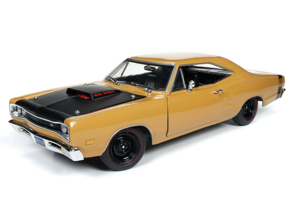 2019 1:18 AUTO WORLD AMERICAN MUSCLE *BUTTERSCTOCH* 1969½ Dodge