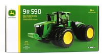 2022 FARM SHOW ERTL 1:32 *JOHN DEERE* Model 9R 590 *TRACTOR w/TRIPLES* NIB