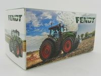 1:64 SpecCast *FENDT* Model 1050 Tractor with DUALS *HIGH DETAIL* NIB