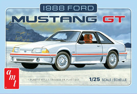 1:25 AMT 1988 Ford Mustang GT 5.0 Plastic Model Kit *MISB*