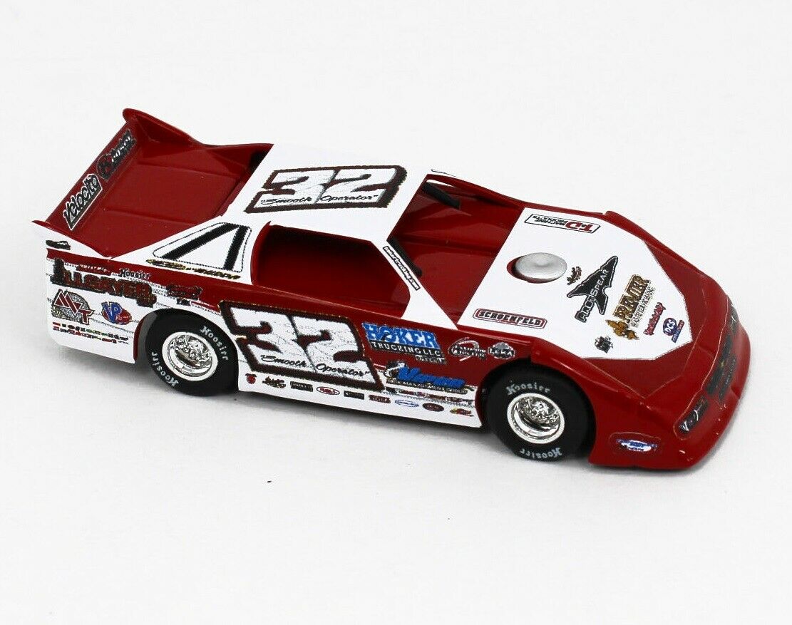 1:64 ADC Dirt Late Model *BOBBY PIERCE* #32 Hoker Truckin 2020 Car  DW620C241 NIB