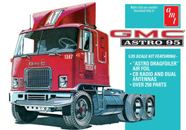 1:25 AMT GMC ASTRO 95 Semi Truck Plastic Model Kit *NEW SEALED*