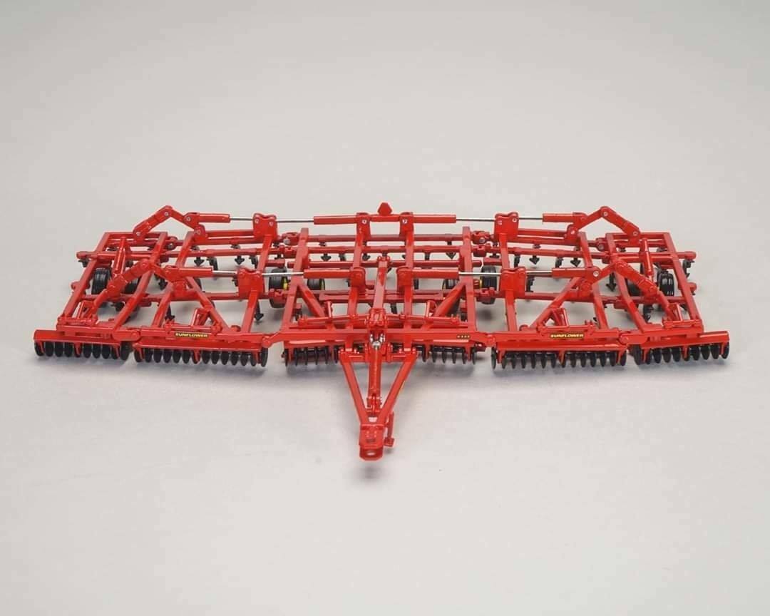 2020 NEW 1:64 SpecCast *SUNFLOWER* Model 6433 SPLIT-WING LAND