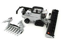 ERTL 1:64 CASE IH *2020 FARM SHOW ED* Axial-Flow 8250 Combine *SILVER CHASE* NIB