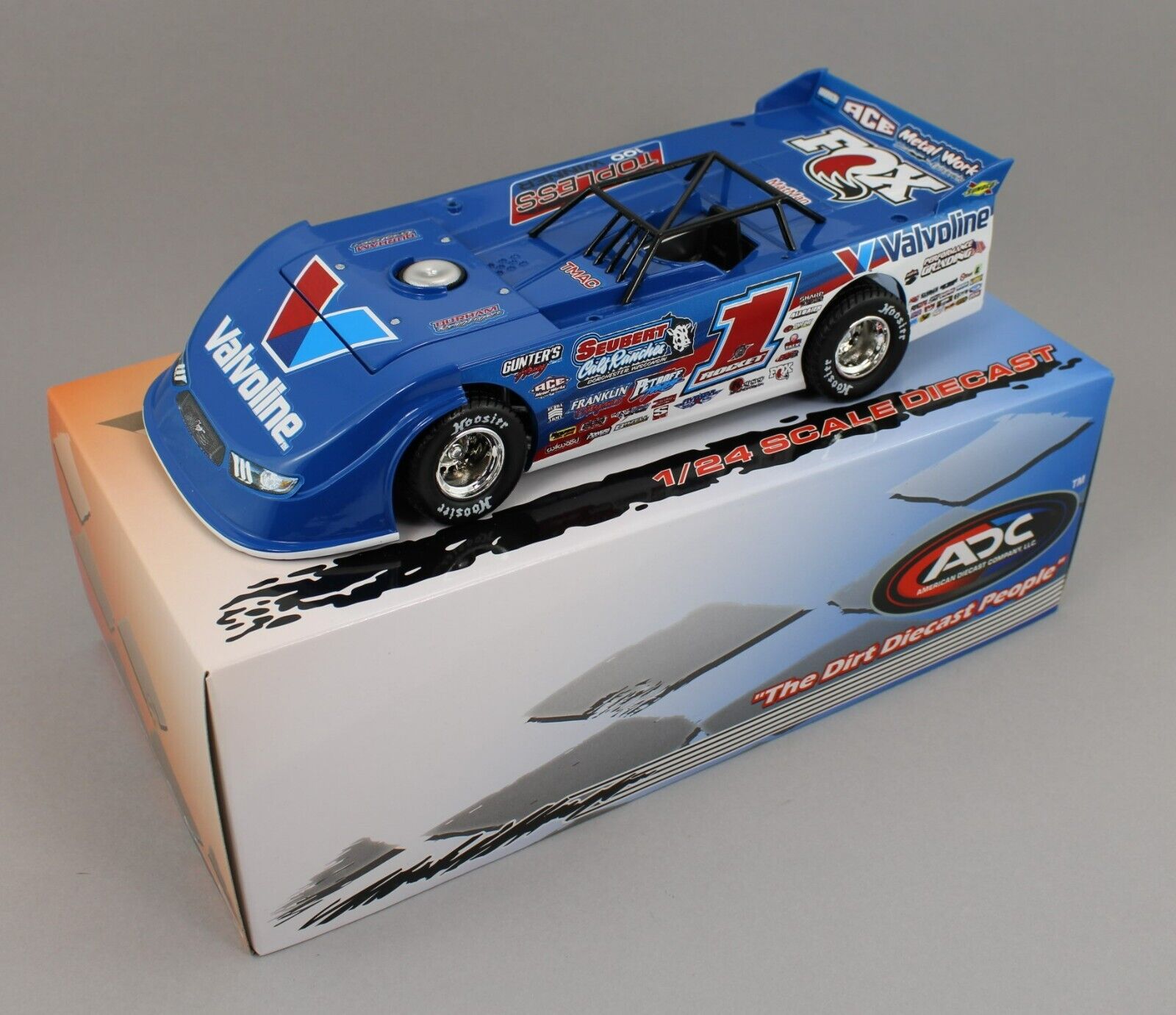 1:24 ADC Dirt Late Model *TIM McCREADIE* #1 Rocket TOPLESS 100