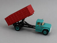
              47302376
            