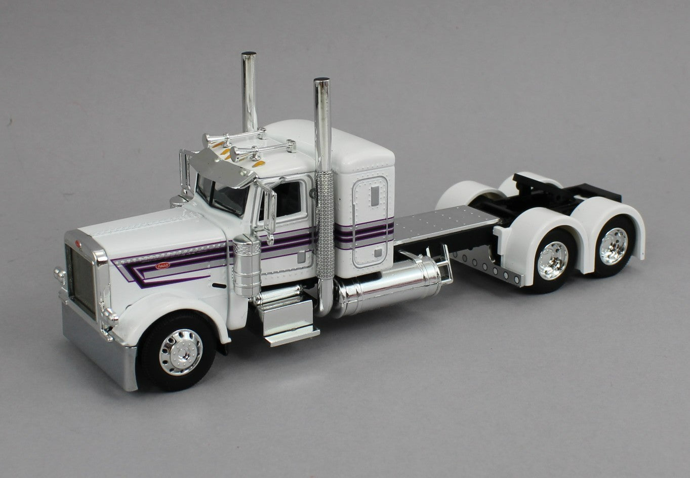 Rimorchio Lowboy Triasse DCP Peterbilt 389 Con Magnitude Fontaine – Scala 1/64, Serie II