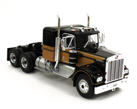 
              1:43 Iconic Replicas *SMOKEY & THE BANDIT* Snowman's Kenworth W900A Semi *NIB*
            