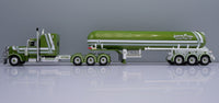 
              DCP 1:64 GREEN & WHITE Tri-Axle Peterbilt 389 63" Midroof w/MISSISSIPPI LP Tanker
            