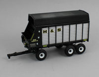 
              2026 ERTL 1:64 *H&S* Black & Silver Tandem-Axle FORAGE WAGON *NIP
            
