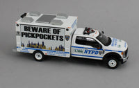 
              1:64 *596 DIECAST* NYPD Ford F-550 Dually *LIGHT UP* Public Safety Truck *NIB*
            