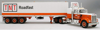 
              2021 DCP 1:64 *TNT ROADFAST* Kenworth W900A w/40' Vintage Dry Good Trailer NIB
            