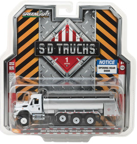 1:64 GreenLight *SD TRUCKS 1* 2017 International WorkStar FUEL TANKER Truck NIP