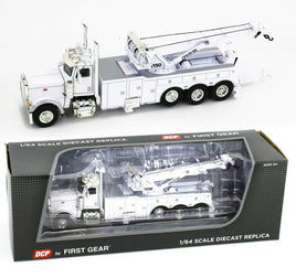 NEW 2021 1:64 DCP *WHITE* Peterbilt 389 Day Cab CENTURY ROTATOR WRECKER *NIB*