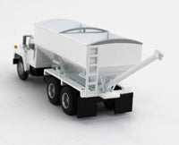 
              2022 1:64 SpecCast 1980s INTERNATIONAL S1954 FERTILIZER TRUCK *ALL WHITE* NIB!
            