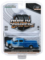 
              1:64 GreenLight *DUALLY DRIVERS 1* Blue 2018 Silverado 3500 Service Truck *NIP*
            