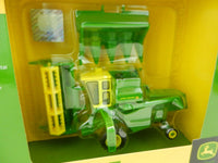 
              ERTL 1:64 JOHN DEERE *MODEL 95 COMBINE* CLEAR CAB GLASS *CORN & GRAIN HEAD* NIB
            