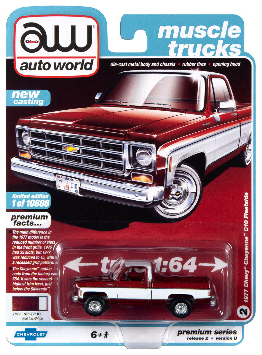 Autoworld 1/64 Scale Model Car - Muscle Trucks 1965 Chevrolet Suburban