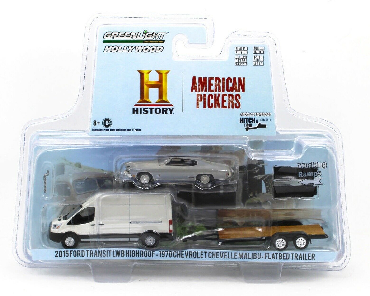 1:64 GreenLight HITCH & TOW American Pickers 2015 Ford Transit
