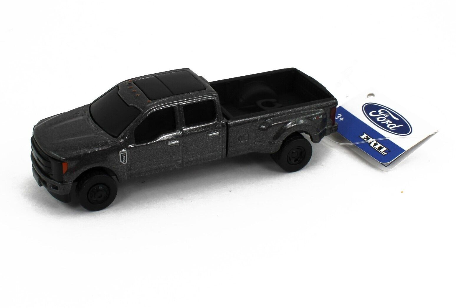 Miniatura Trator Agrícola Ford 5000 C/ Ancinho De Feno 1:64 ERTL