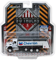 
              1:64 GreenLight *SD TRUCKS 5* 2018 International WorkStar *CHEVRON* FUEL TANKER
            