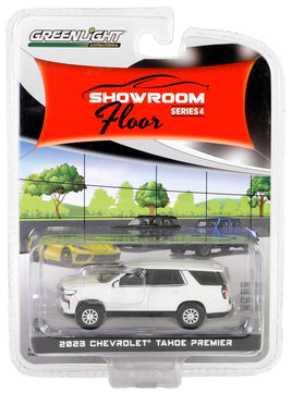 1:64 GreenLight *SHOWROOM FLOOR 4* White 2022 Chevrolet Tahoe Premier *NIP*