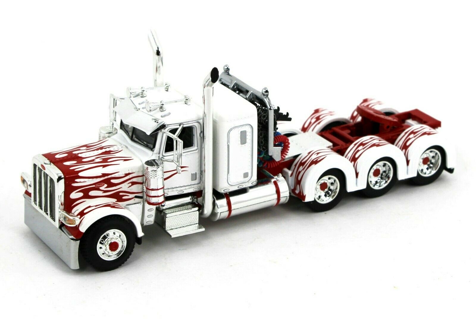 2022 DCP 1:64 *WHITE* Peterbilt 389 Tri-Axle w/Magnitude HEAVY