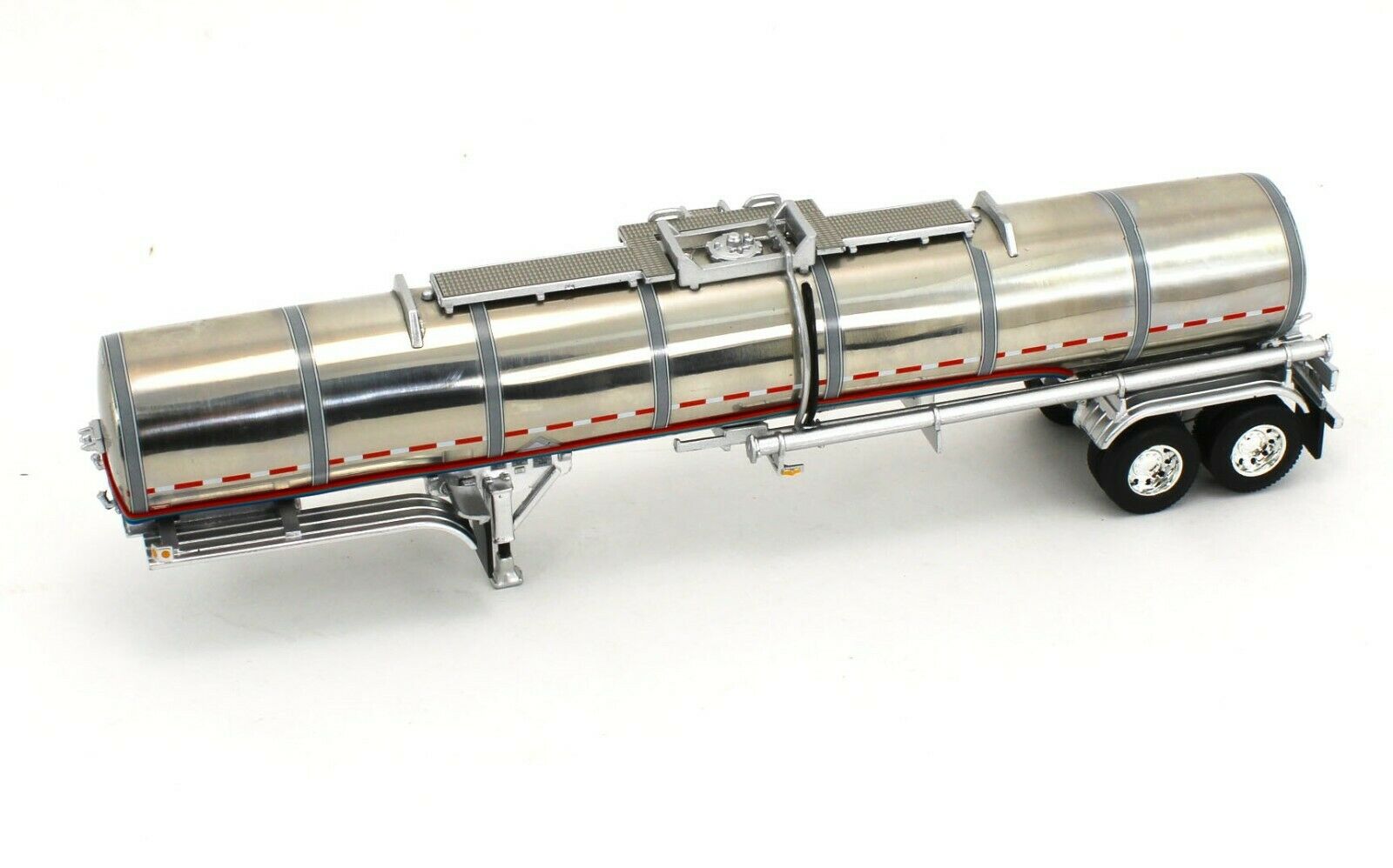 Parti Cromate DCP In Scala 1/64 Per Peterbilt 359/379/389 Parti Cromate DCP In Scala 1/64 Per Peterbilt 359/379/389