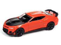 
              2021 AUTO WORLD 1:64 *PREMIUM 2A* Orange Crush 2019 Camaro ZR1 1LE NIP!
            